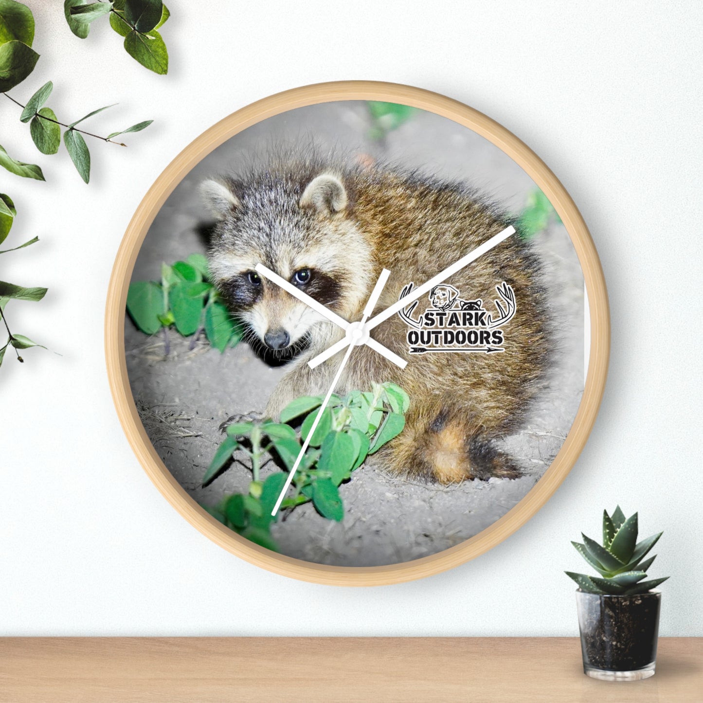 Stark Outdoors Raccoon Wall Clock